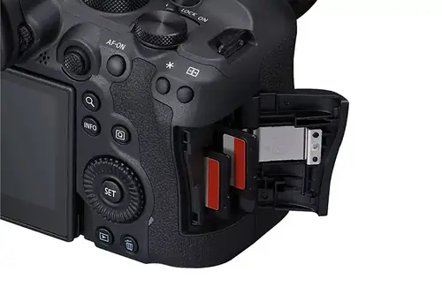 Canon EOS R6 Mark II + 24-105mm f/4-7.1 IS STM