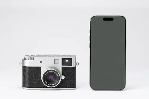 Fujifilm X half (X-HF1) - stříbrný