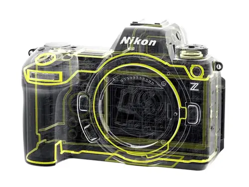 Nikon Z 6III + 24-200mm VR
