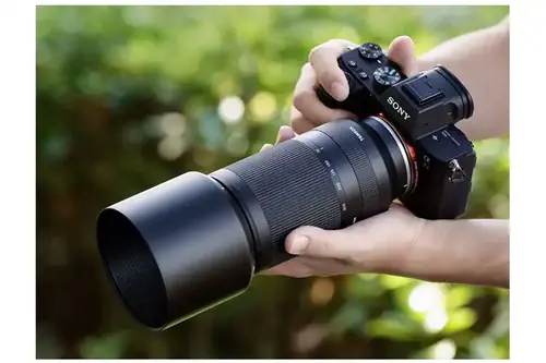 Tamron 70-300mm f/4.5-6.3 Di III RXD (Sony E)