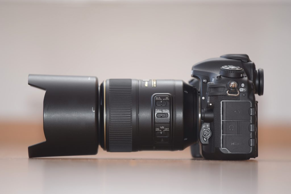Nikon AF-S 105mm f/2.8G IF ED VR MICRO 