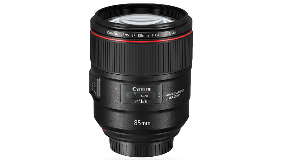 EF 85mm f 1.4L IS USM Canon portrétní objektiv