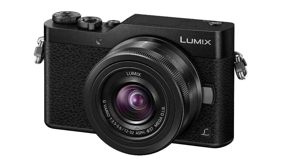 Lumix GX800