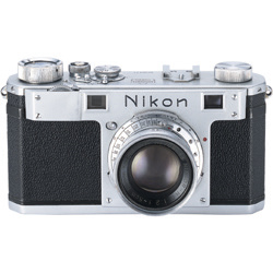 Historie Nikon