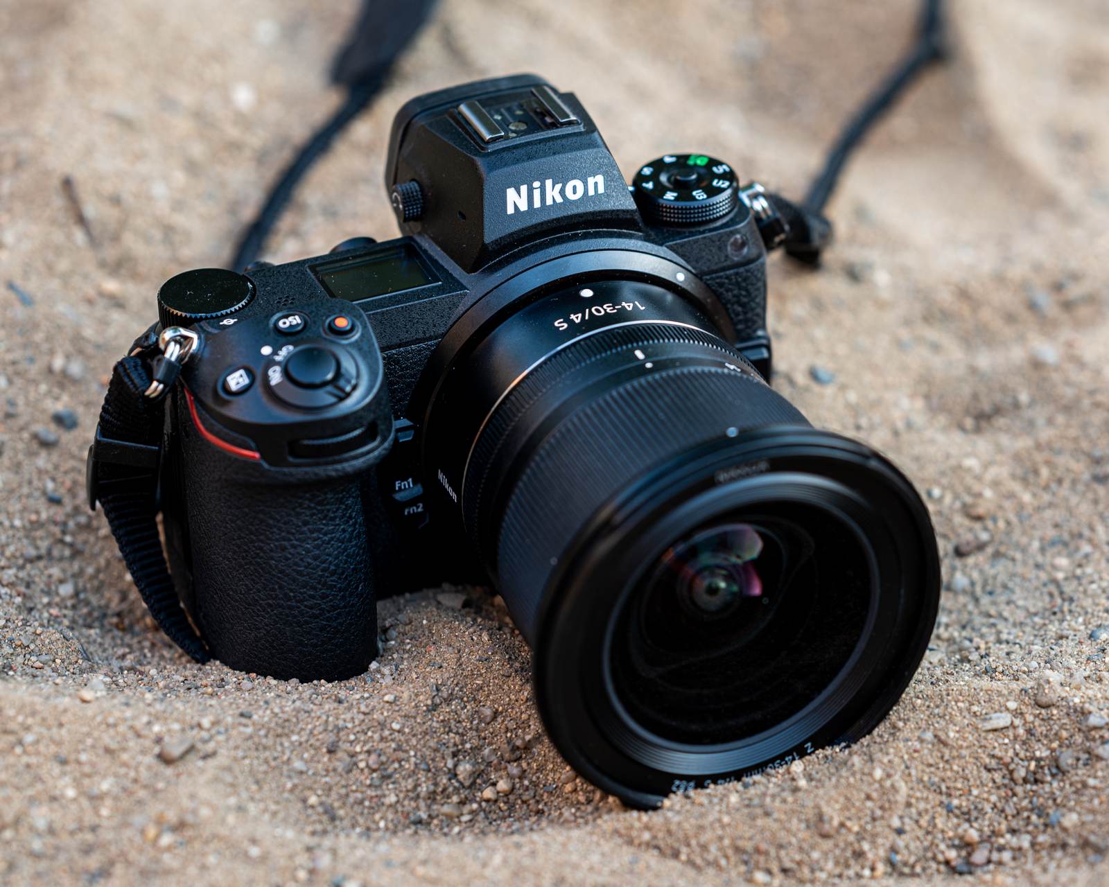 Nikon Z 14-30 mm f/4 utěsnění