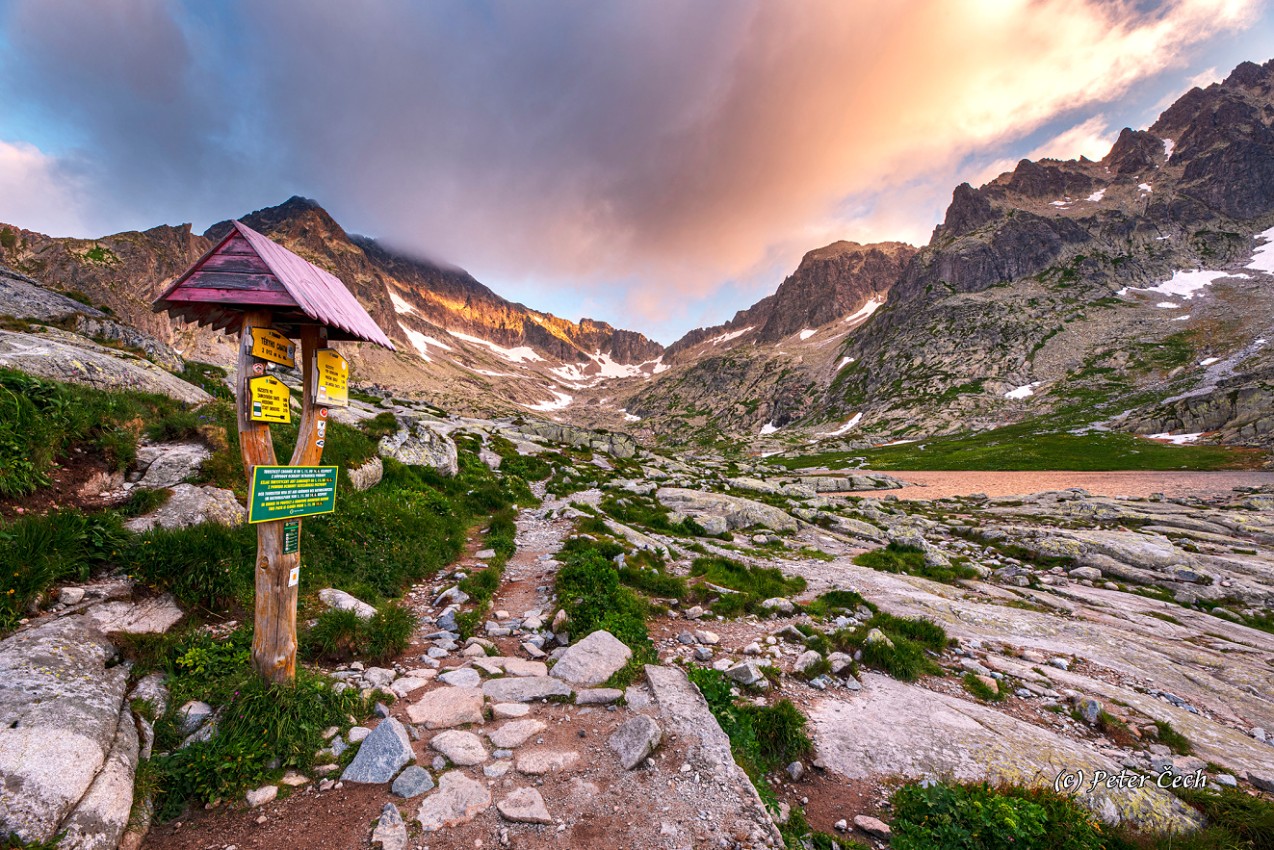 Vysoké Tatry: Východ slunce u Térinky