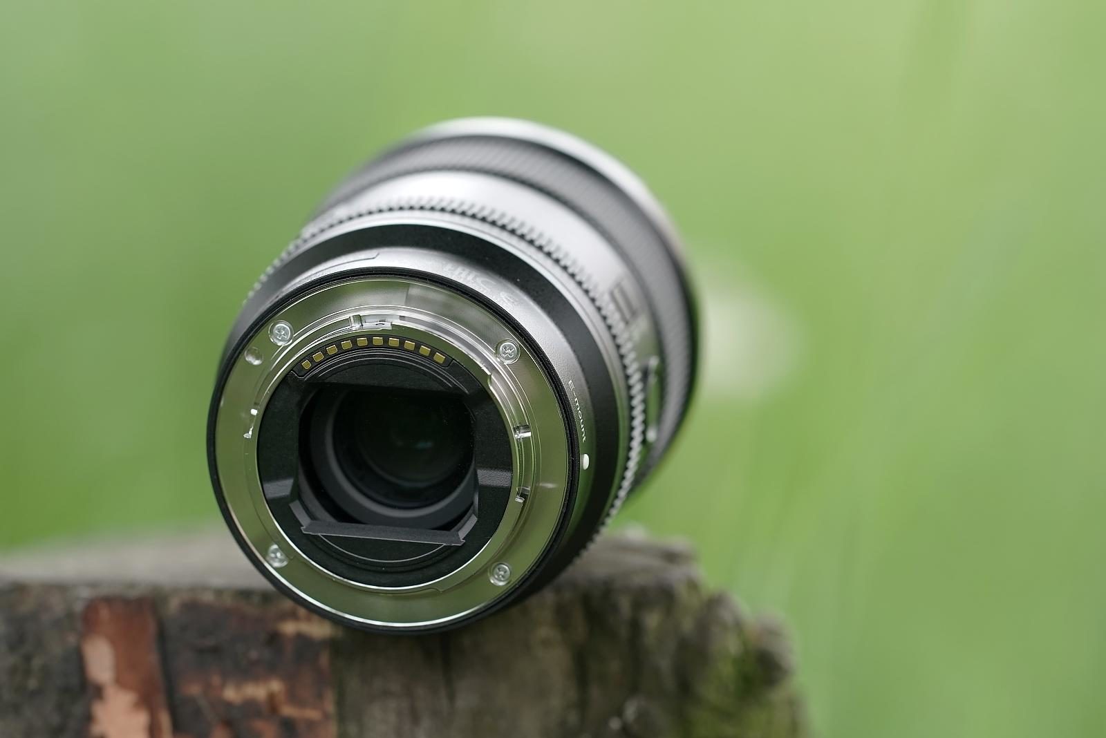 Recenze Sony FE 20mm f/1.8 G