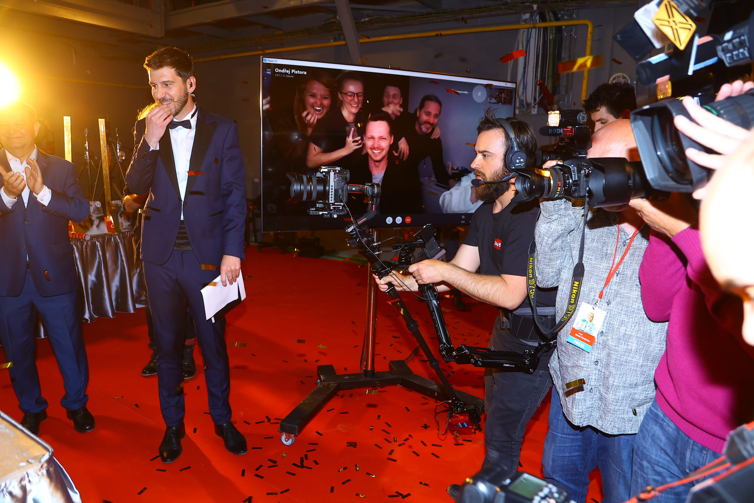 finále cewe fotokniha roku