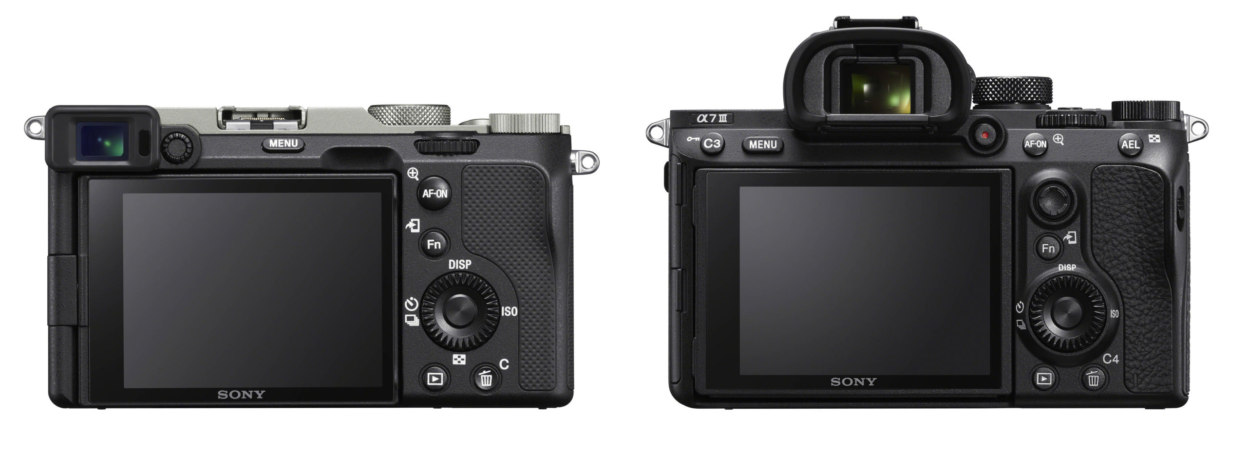 Porovnání Sony A7III zadní strana a joystick