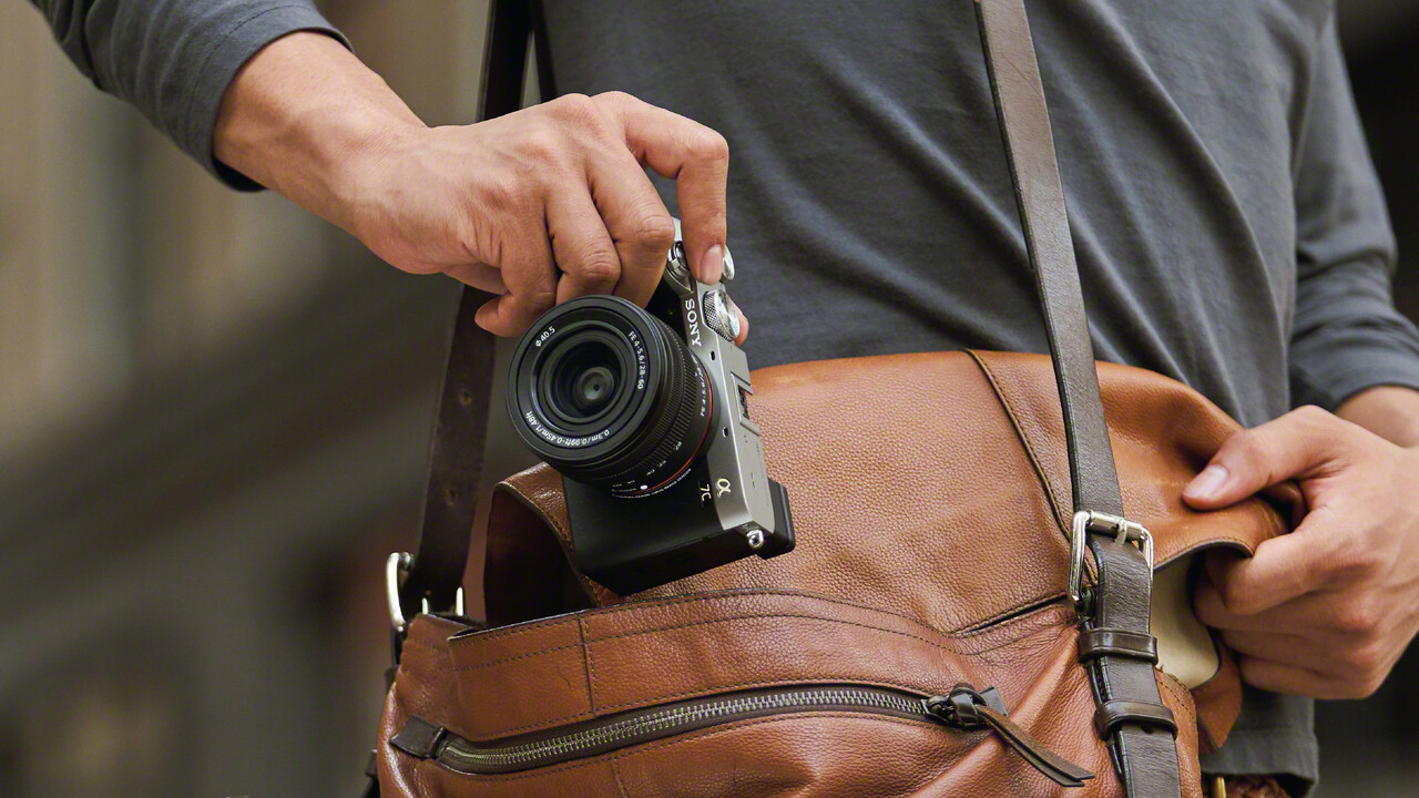 Sony A7C