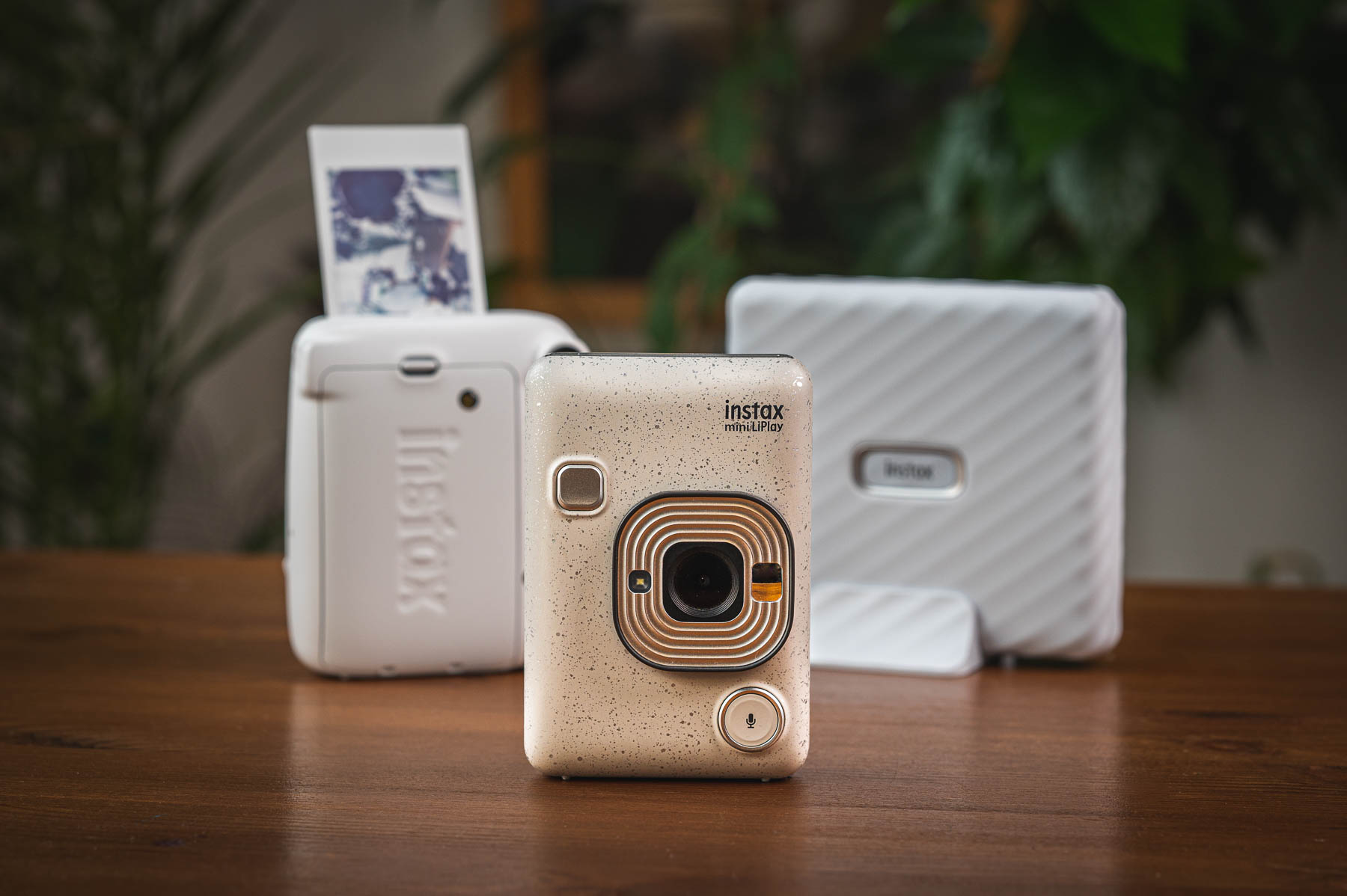Instax LiPlay