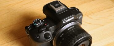 Canon EOS R50