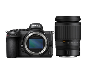 Nikon Z 5+24-200mm f/4-6.3