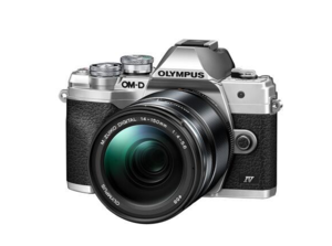 Olympus OM-D E-M10 Mark IV + 14-150mm II - stříbrný