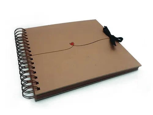 Fotoalbum Baloušek SCRAPBOOK, 40/21x21 - srdce
