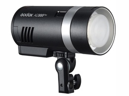 Godox AD300Pro - bateriový bezdrátový blesk (300Ws)