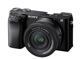 Sony Alpha A6100a + 16-50mm PZ OSS II - černá