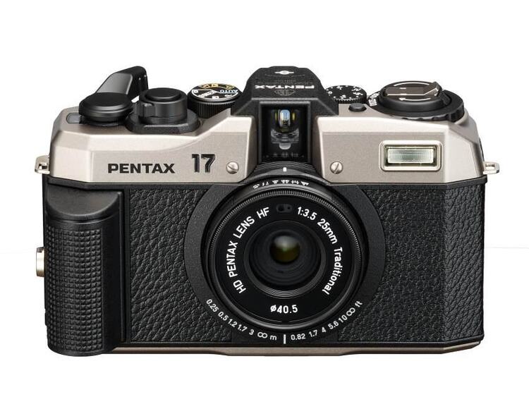 Pentax 17