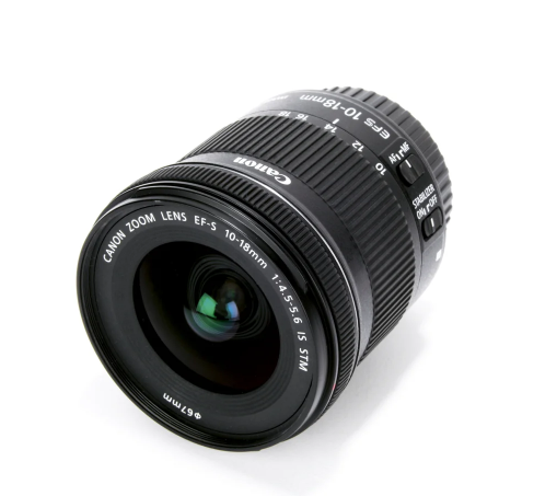 Canon EF-S 10-18mm f/4.5-5.6 IS STM + sluneční clona EW-73C
