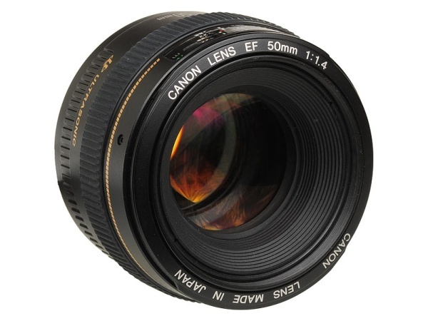 Canon EF 50mm f/1.4 USM