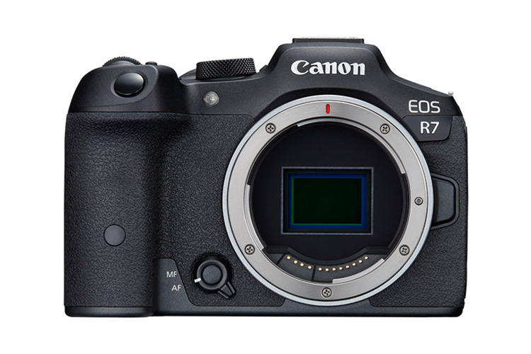 Canon EOS R7 (tělo)