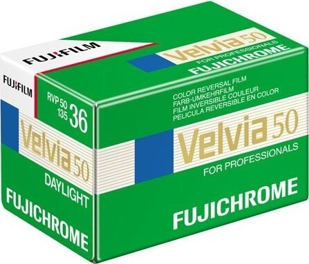 FUJIFILM Velvia 50/135-36 - DIA,barevný