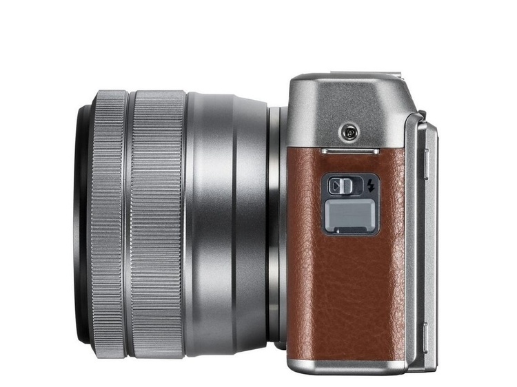 Fujifilm X-A5 + XC 15-45mm hnědá