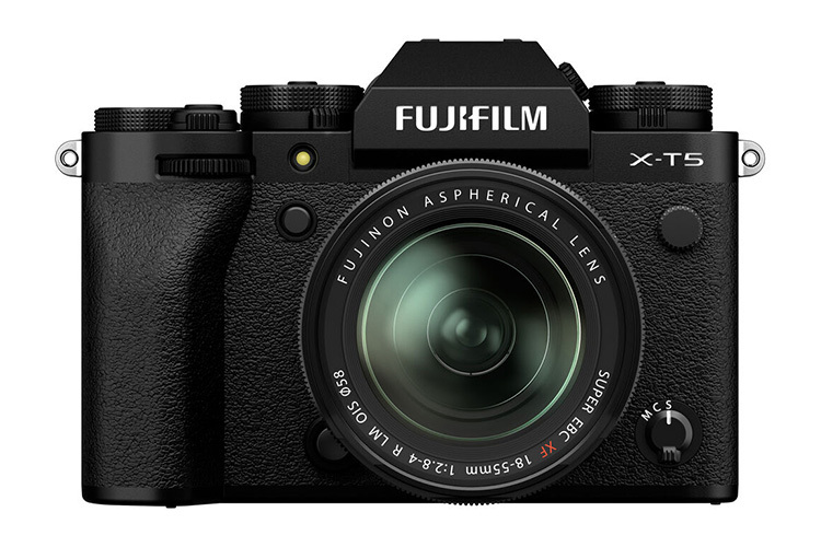 Fujifilm X-T5 + XF 18-55mm f/2.8-4 R LM OIS - černý