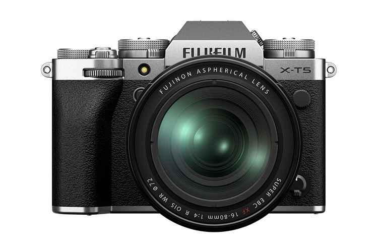 Fujifilm X-T5 + XF 16-80mm f/4 R OIS WR - stříbrný