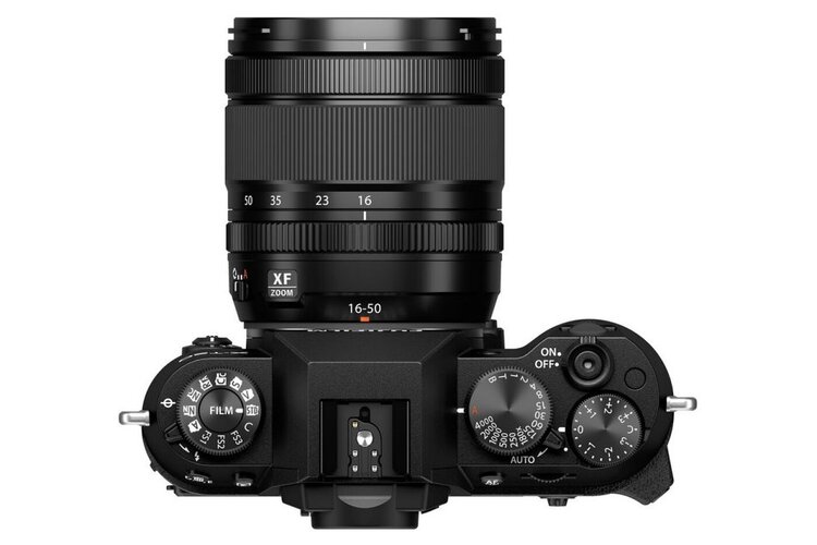Fujifilm X-T50 + XF 16-50mm f/2.8-4.8, černý