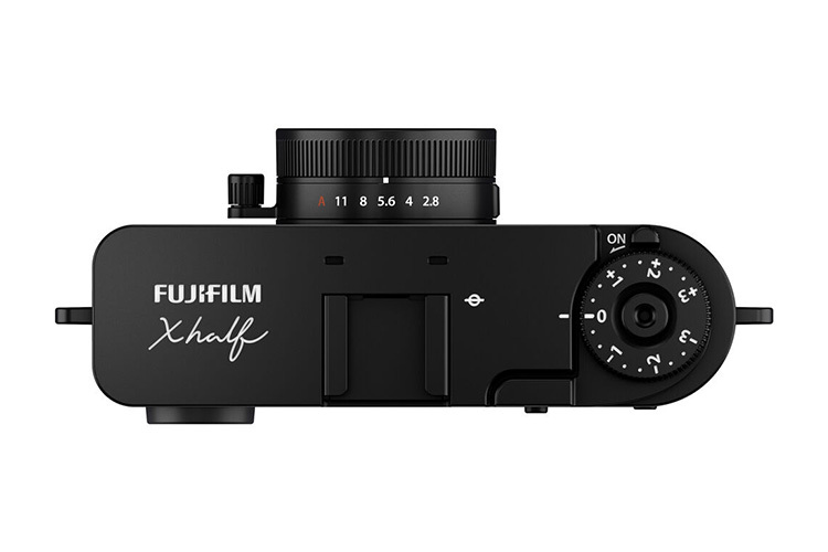 Fujifilm X half (X-HF1) - černý