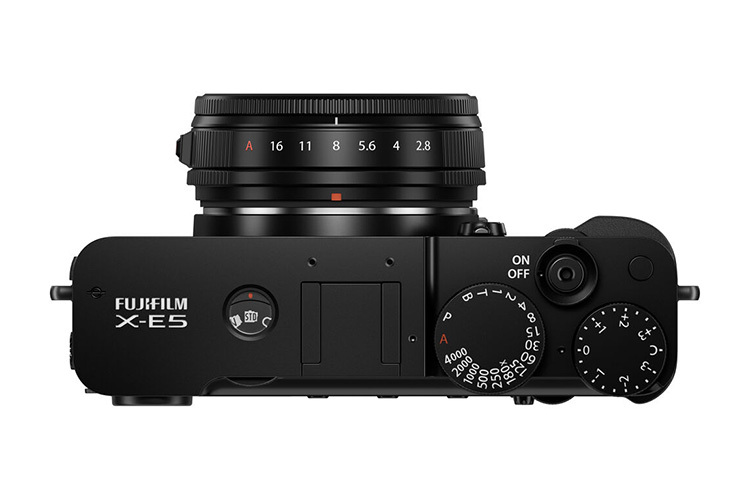 Fujifilm X-E5 + XF 23mm f/2.8 R WR - černý