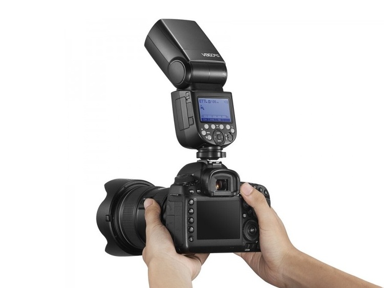 Godox V860 III-C (Canon) - externí blesk s Li-ion baterií