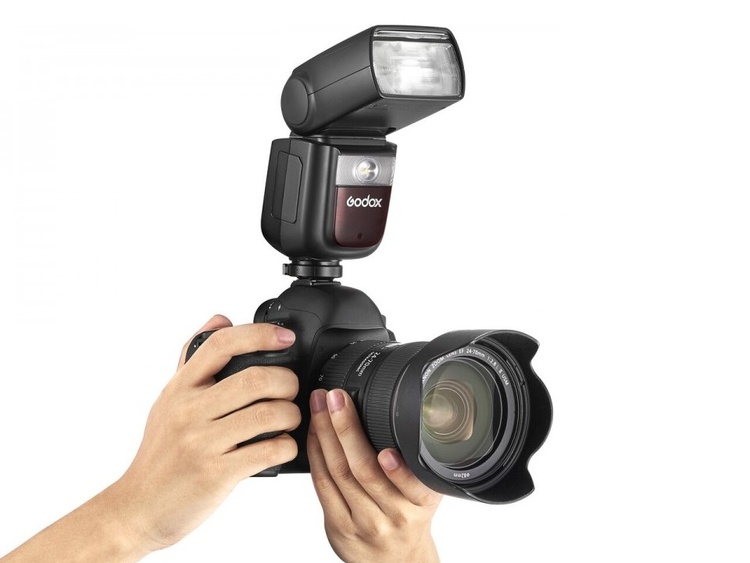 Godox V860 III-C (Canon) - externí blesk s Li-ion baterií