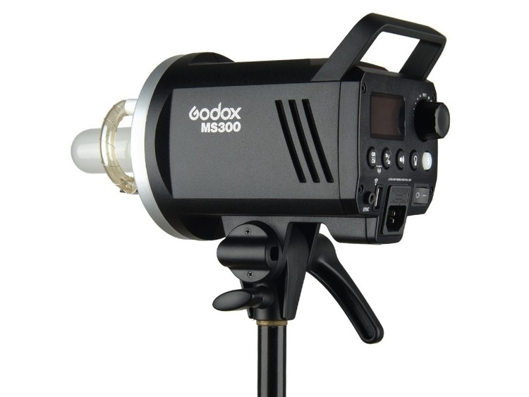 Godox MS300 - studiový blesk (300Ws)
