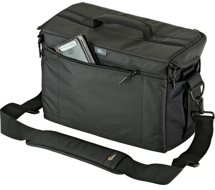 Lowepro Nova 200 AW II černá