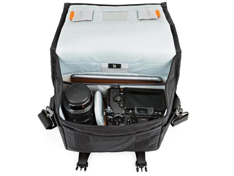 Lowepro m-Trekker SH 150 šedá