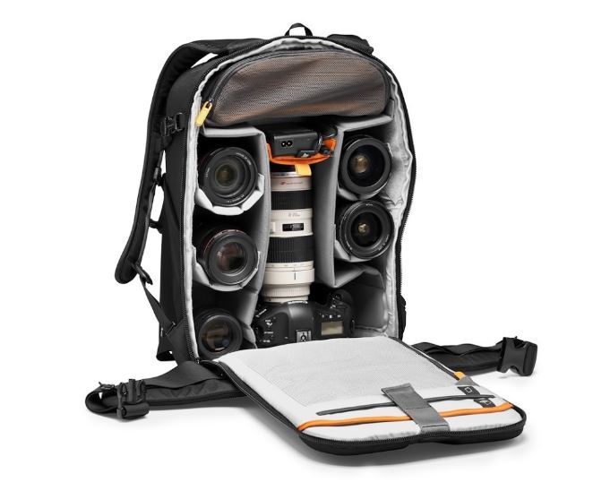 Lowepro Flipside BP 400 AW III, černá