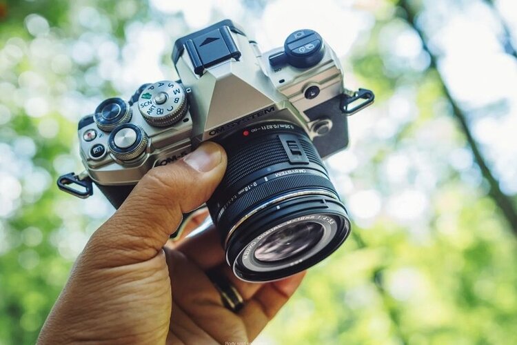 OM System M.ZUIKO Digital ED 9-18mm f/4.0-5.6 II