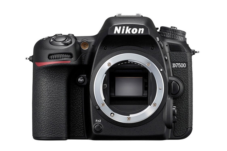 Nikon D7500 (tělo)