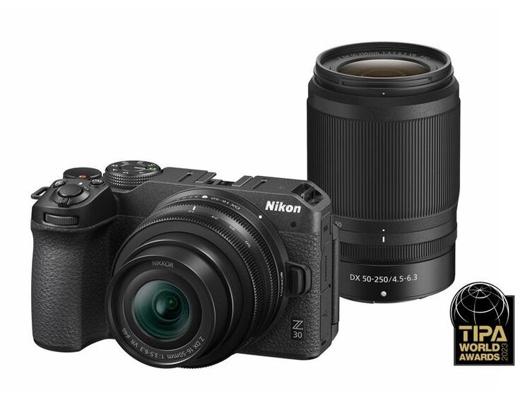 Nikon Z30 + Z DX 16-50mm VR + 50-250mm VR