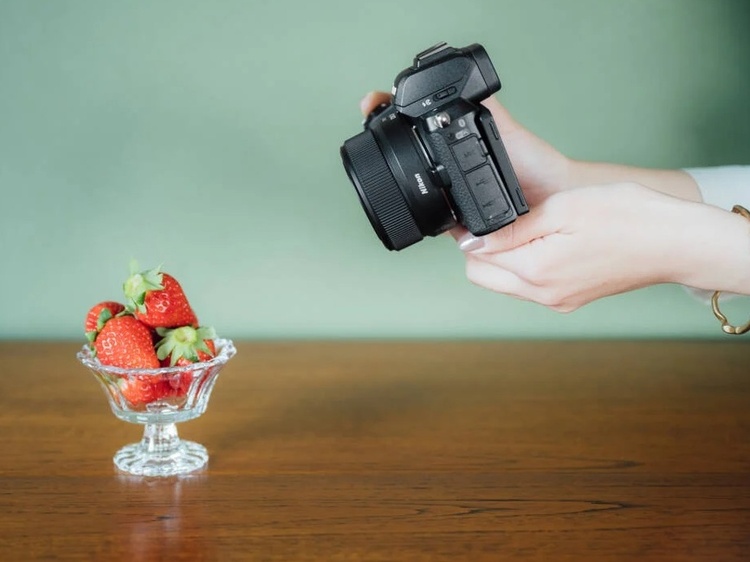 Nikon NIKKOR Z DX 24mm f/1.7