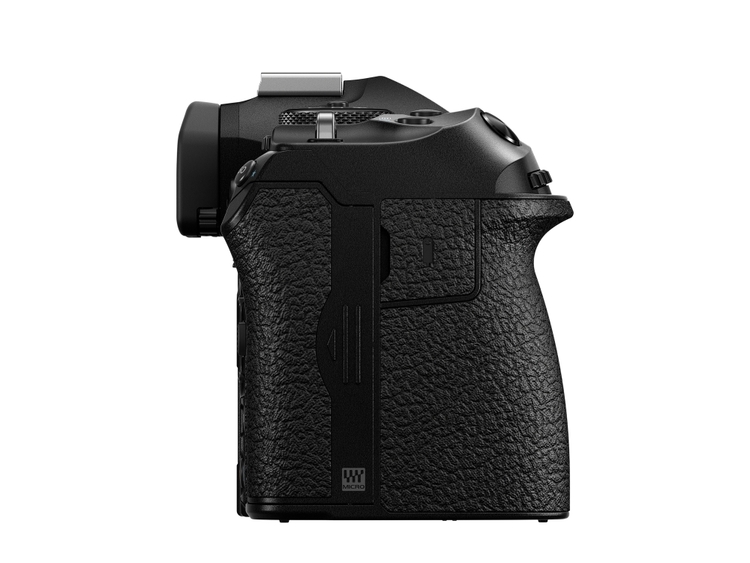 OM System OM-1 (tělo)