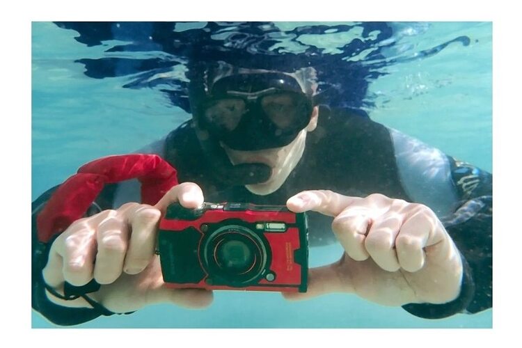 OM System CHS-09  - plovoucí poutko na ruku