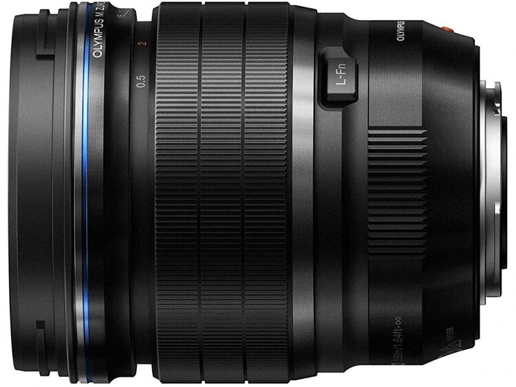 Olympus M.Zuiko Digital ED 45mm f/1.2 PRO