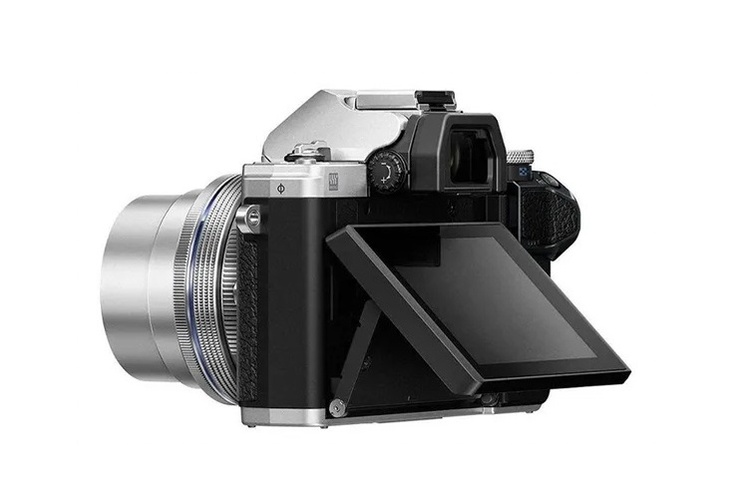 Olympus OM-D E-M10 Mark III S + 14-42mm EZ stříbrný | CEWE Olympus OM-D E-M10 Mark III S + 14-42mm EZ stříbrný | CEWE