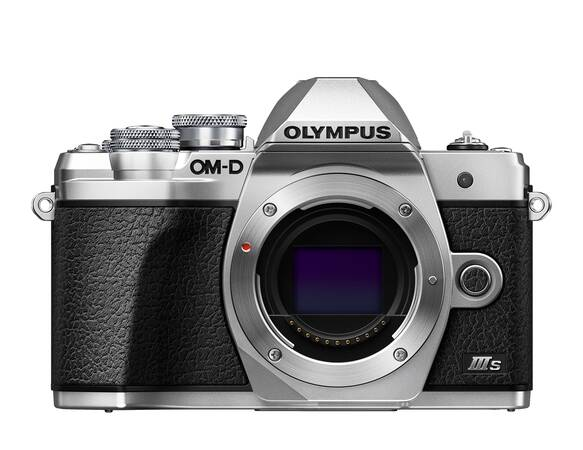 Olympus OM-D E-M10 Mark III s 14-42mm II R stříbrný