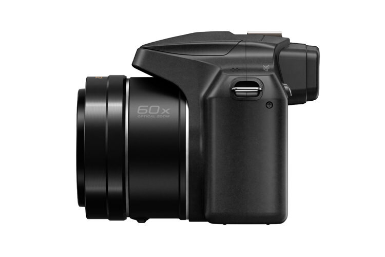 Panasonic Lumix DC-FZ82