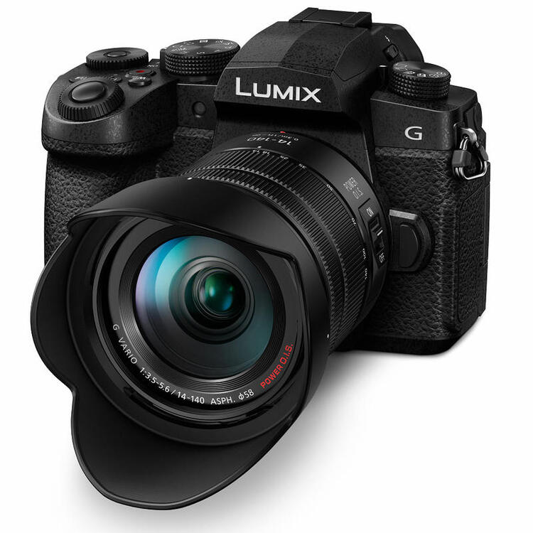 Panasonic Lumix DC-G90 + 14-140mm