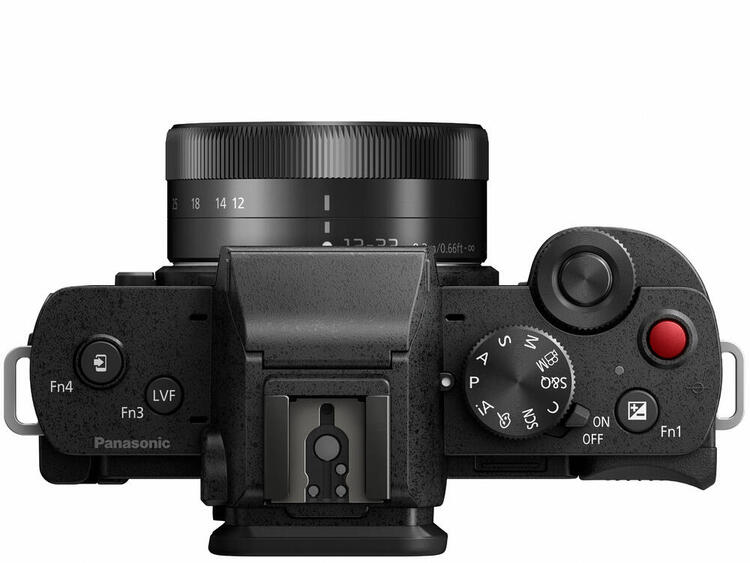 Panasonic Lumix DC-G100 + 12-32mm